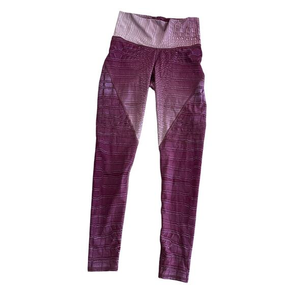 EUC Niyama Sol Croc High Waisted Slice Leggings Muave sz M yoga activewear - Picture 1 of 5